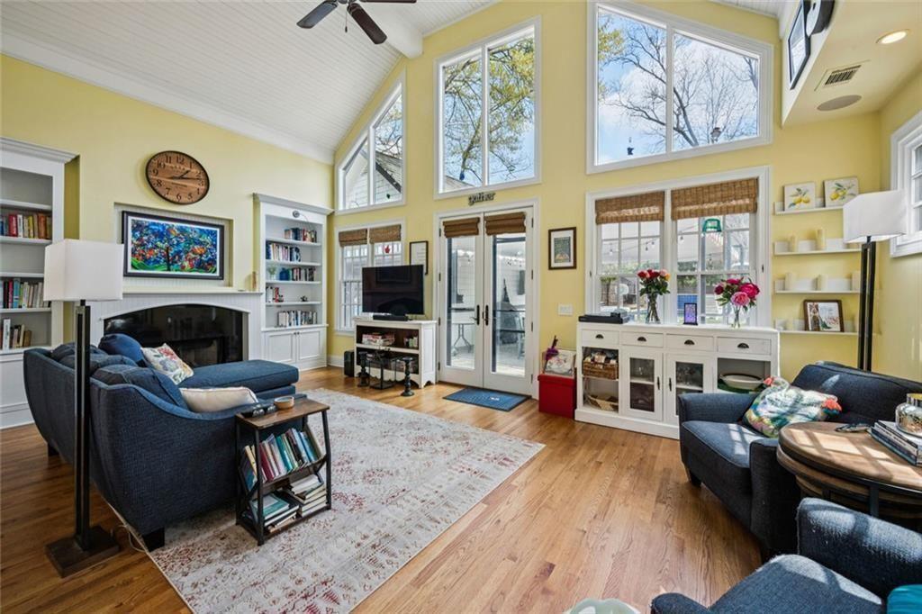 2118 Palifox Drive NE