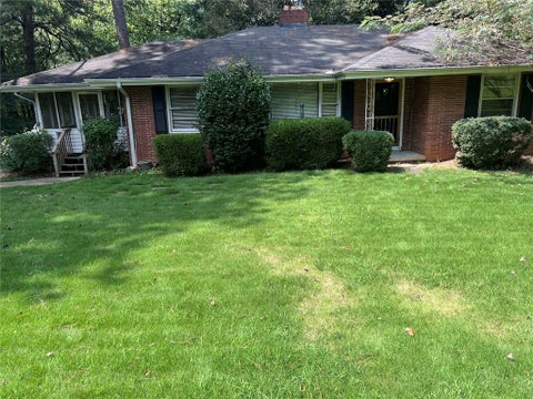 Homes For Sale - 3000 Wilson Road<br/> Decatur, GA 30033