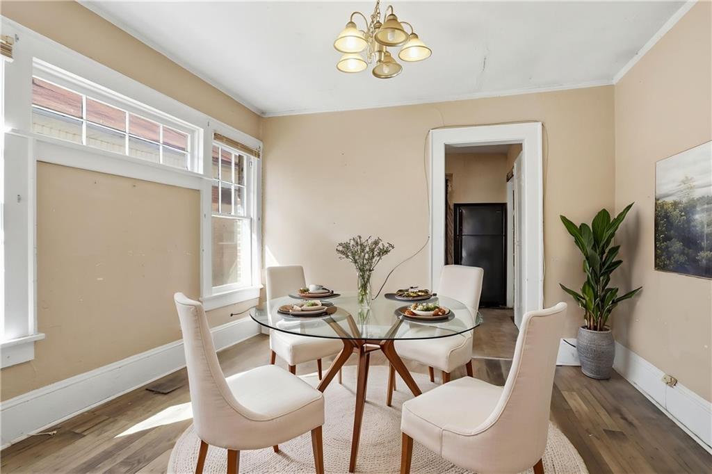 1535 Pineview Terrace SW