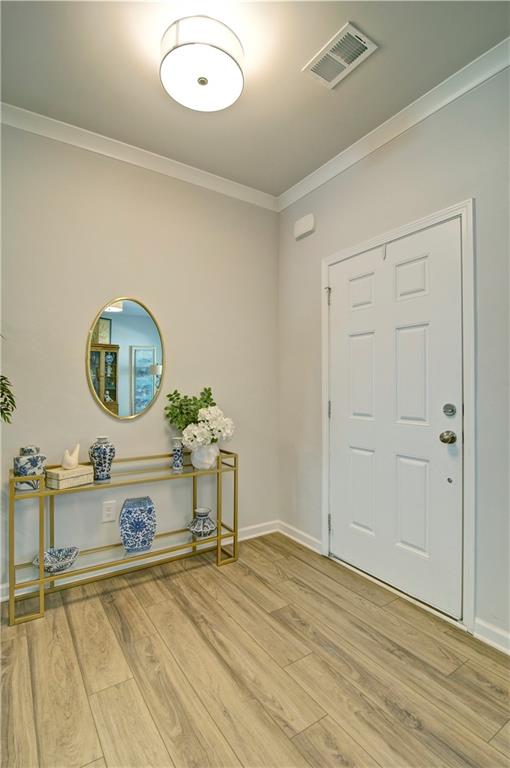 39 Clubhouse Way, Acworth, Georgia image 4