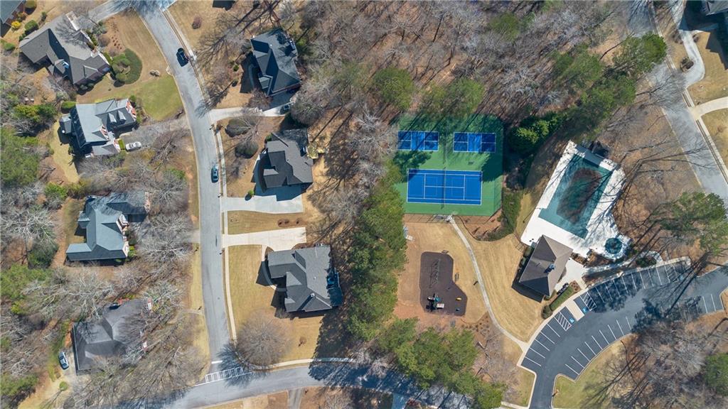 8424 Fairway Drive