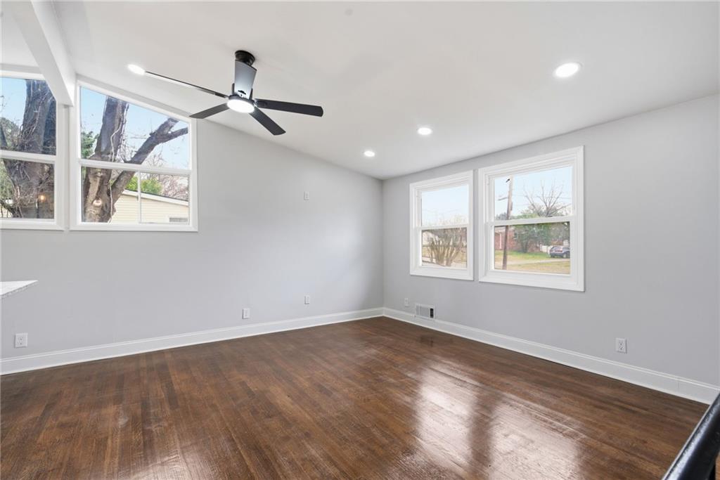 2909 Cambridge Drive SW