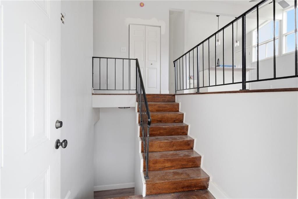 2909 Cambridge Drive SW