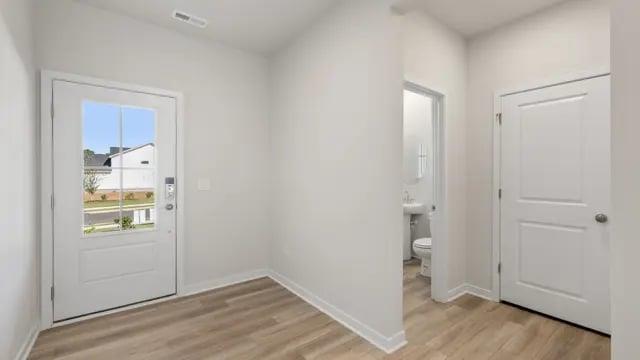 3915 Silver Pine Trail