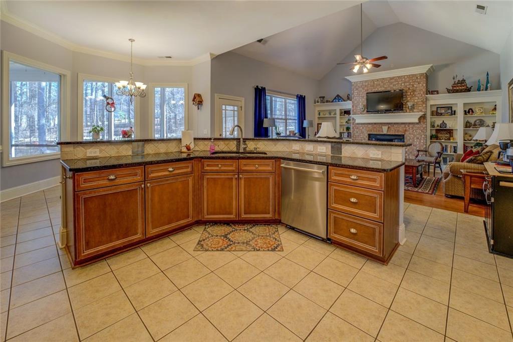 410 Fitzgerald Lane, Fayetteville, Georgia image 15