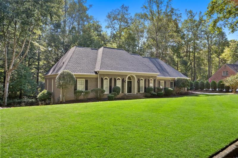 1585 Lazy River Lane, Sandy Springs, Georgia image 6