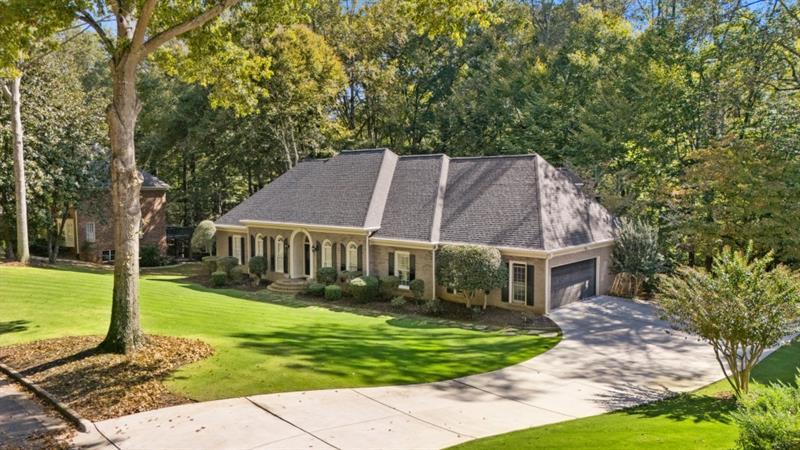 1585 Lazy River Lane, Sandy Springs, Georgia image 8