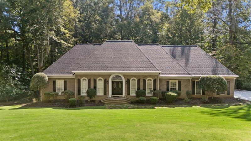 1585 Lazy River Lane, Sandy Springs, Georgia image 9