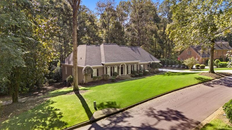 1585 Lazy River Lane, Sandy Springs, Georgia image 11