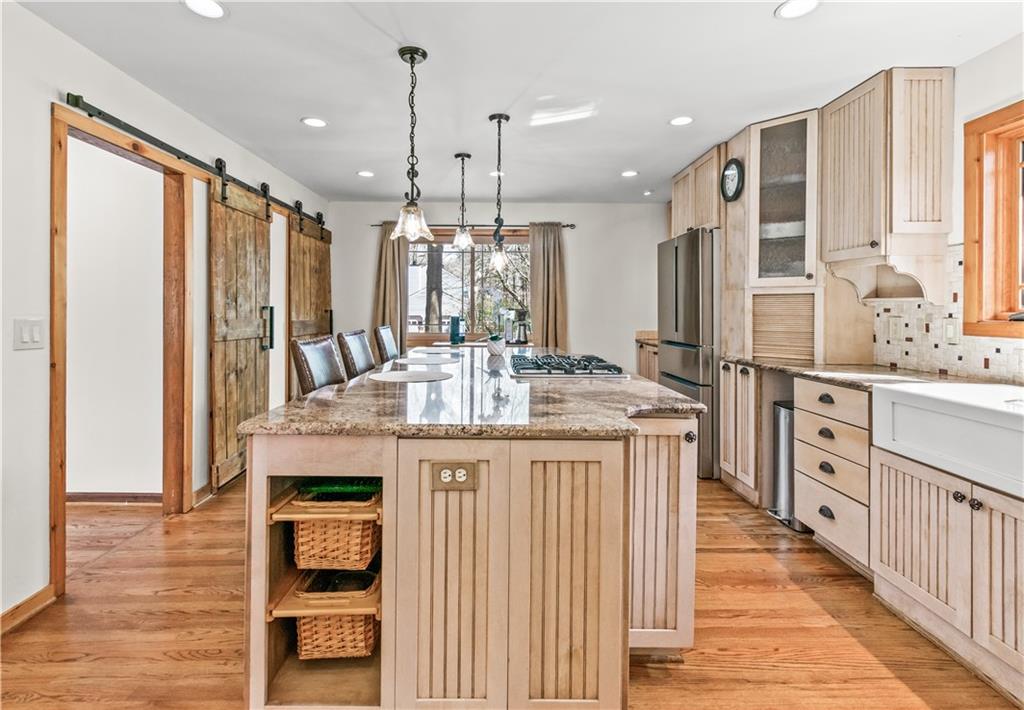 2532 Stockbridge Road SE