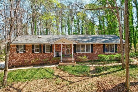 730 Ponderosa Court Fayetteville GA 30214