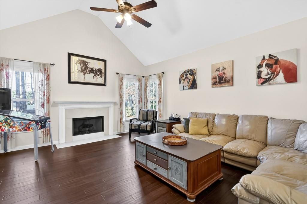 Photo of 155 Clubhouse Drive NW, Kennesaw, GA 30144 (MLS # 7704253)