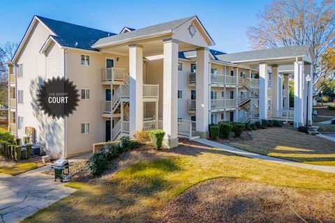 A home in Villa Rica