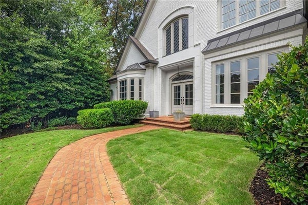 455 LAUREL CHASE CT, SANDY SPRINGS, GA 30327 - Image 9fc875201e7c9cc5ee2c44a85de1495e/684016581