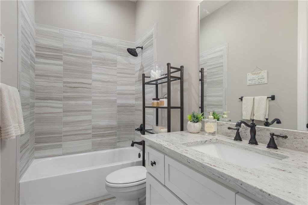 Freemanville Crossing - Residential