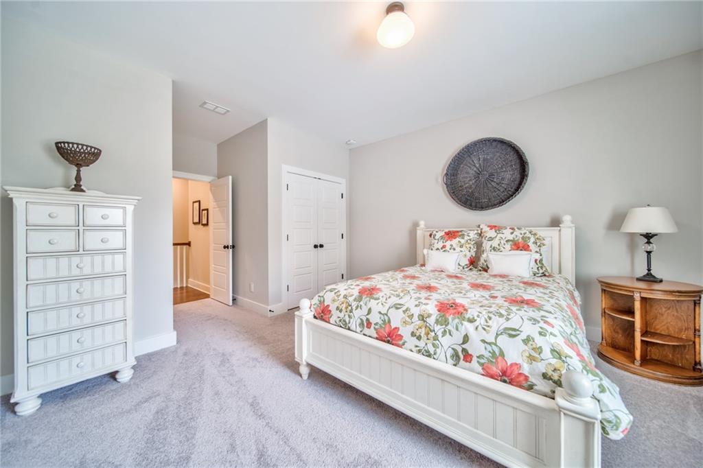 Vaughn Estates - Residential