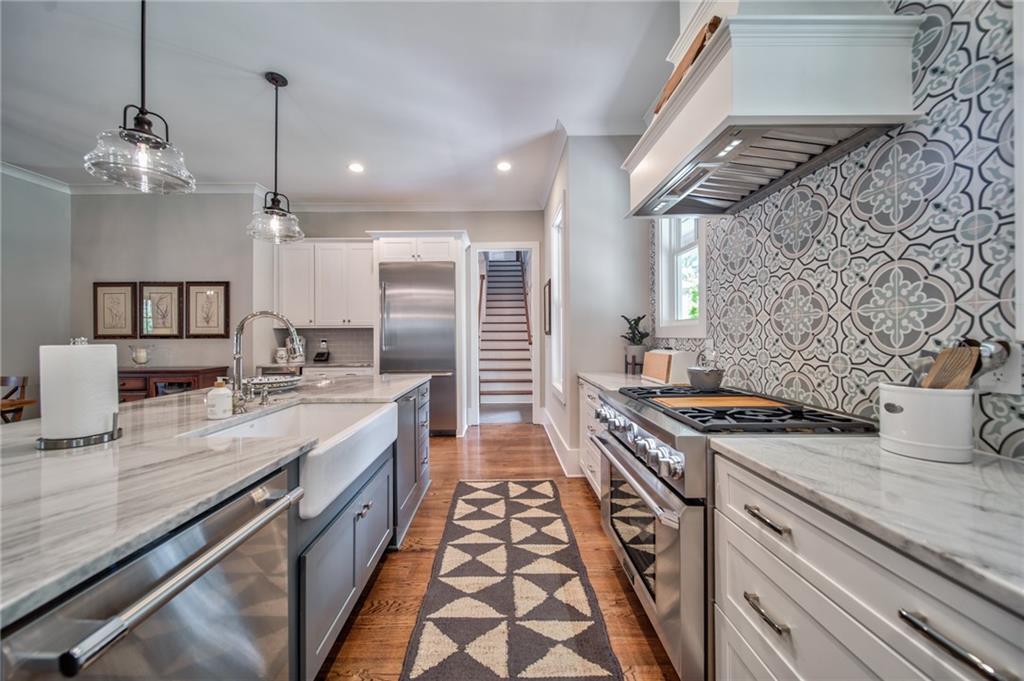 Vaughn Estates - Residential