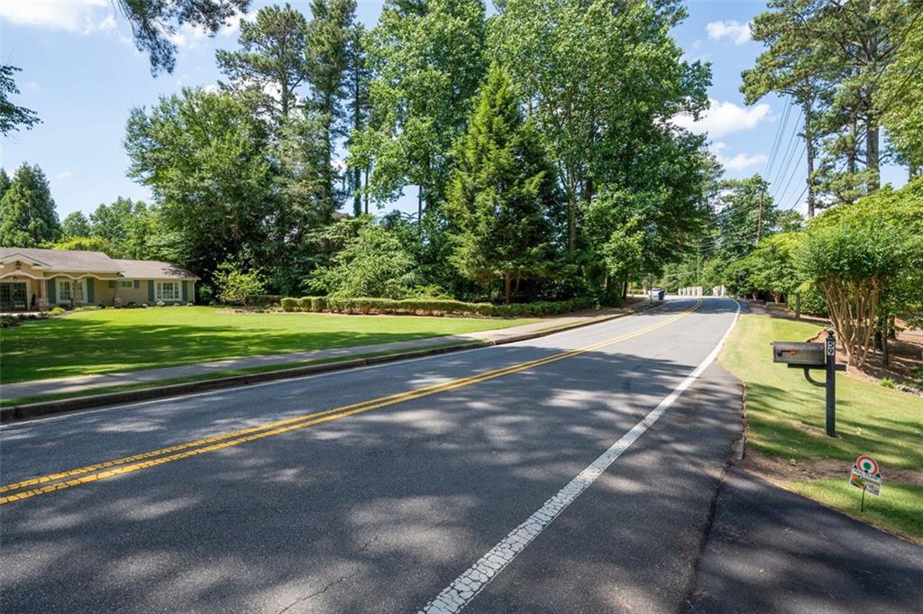 59 Woodlawn Drive, Marietta, Georgia image 9