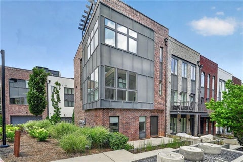 Townhouse For Rent - 1214 Chelsea Circle<br/> Atlanta, GA 30318