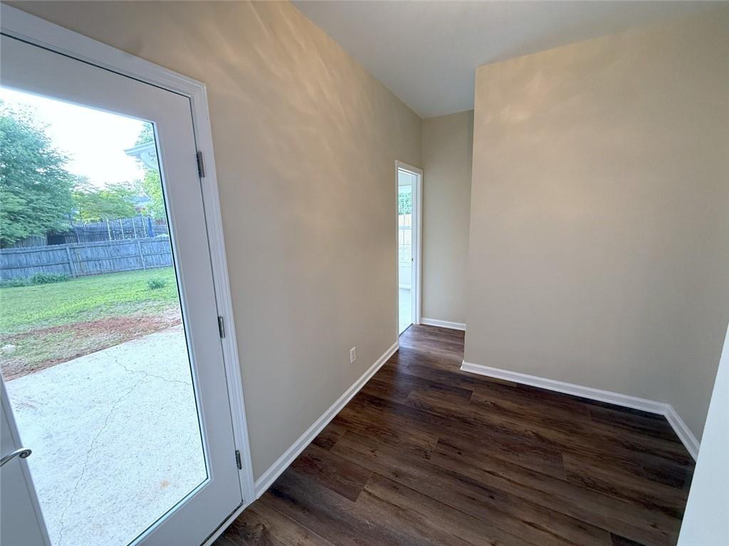 310 Bloomfield Court, Roswell, Georgia image 15