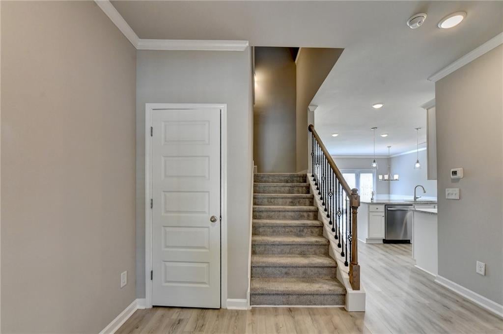 1864 Shetley Creek Drive
