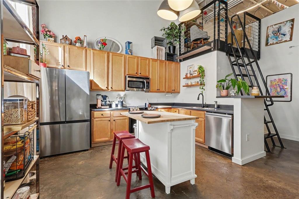 174 Chester Avenue SE 126