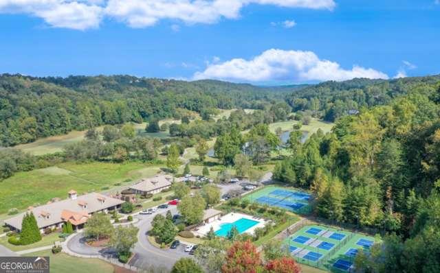 1042 A Bruin Court