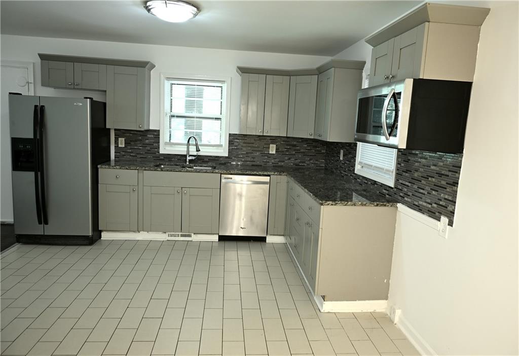 110 Ridge Court, Mableton, Georgia image 7