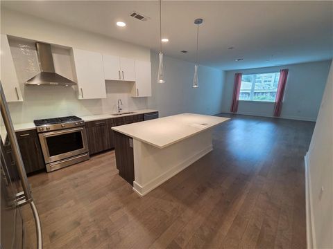 Condo For Rent - 775 Juniper Street #415<br/> Atlanta, GA 30308