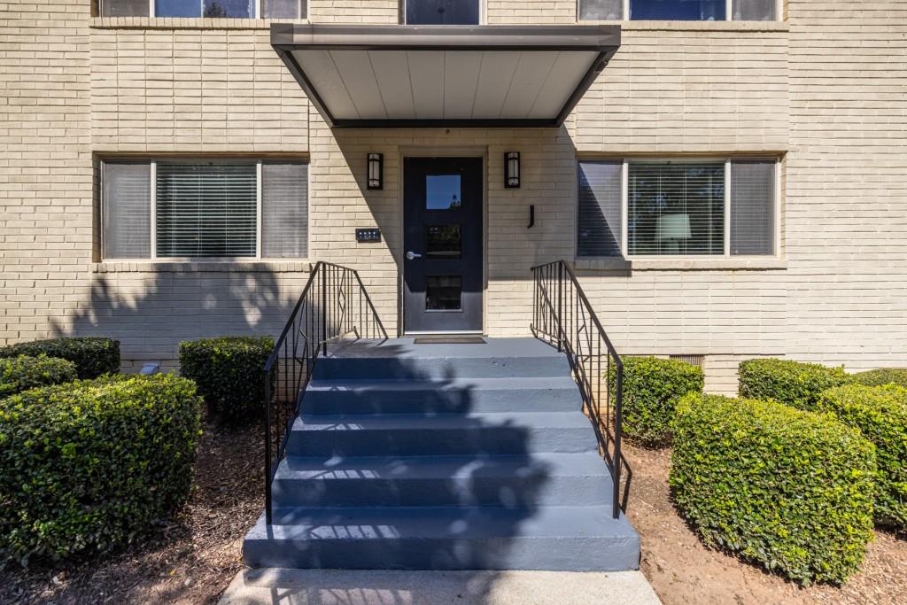 449 Clairemont Avenue J1