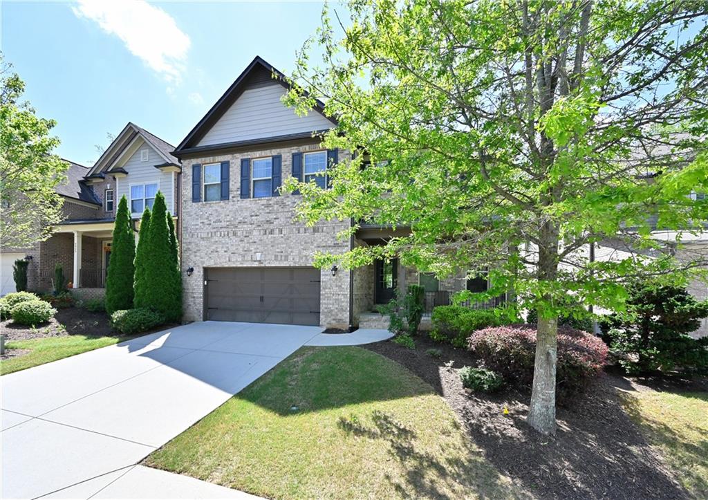 Photo of 9965 Cameron Parc Circle, Johns Creek, GA 30022 (MLS # 7783932)