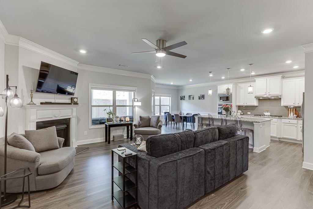 7016 Lancaster Crossing, Flowery Branch, Georgia image 6