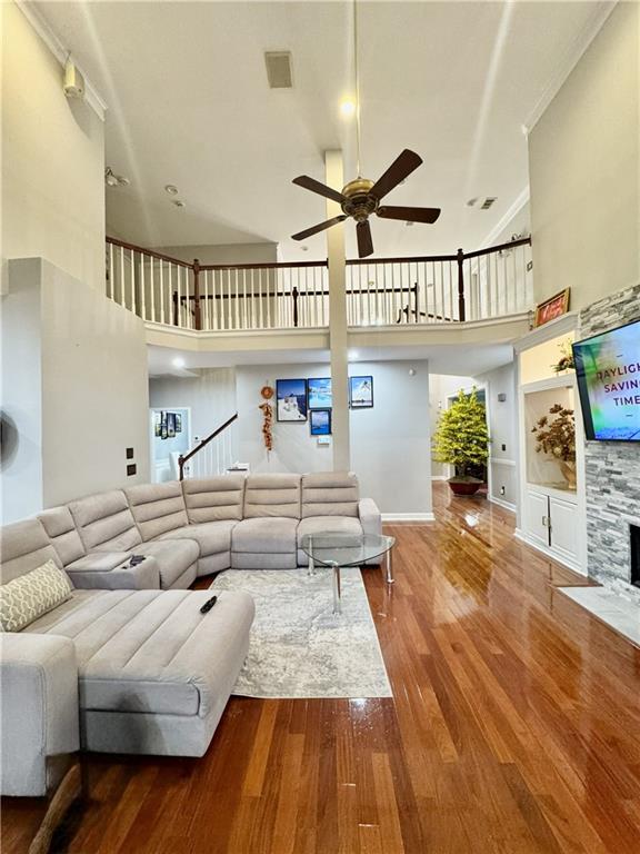4645 Gran River Glen