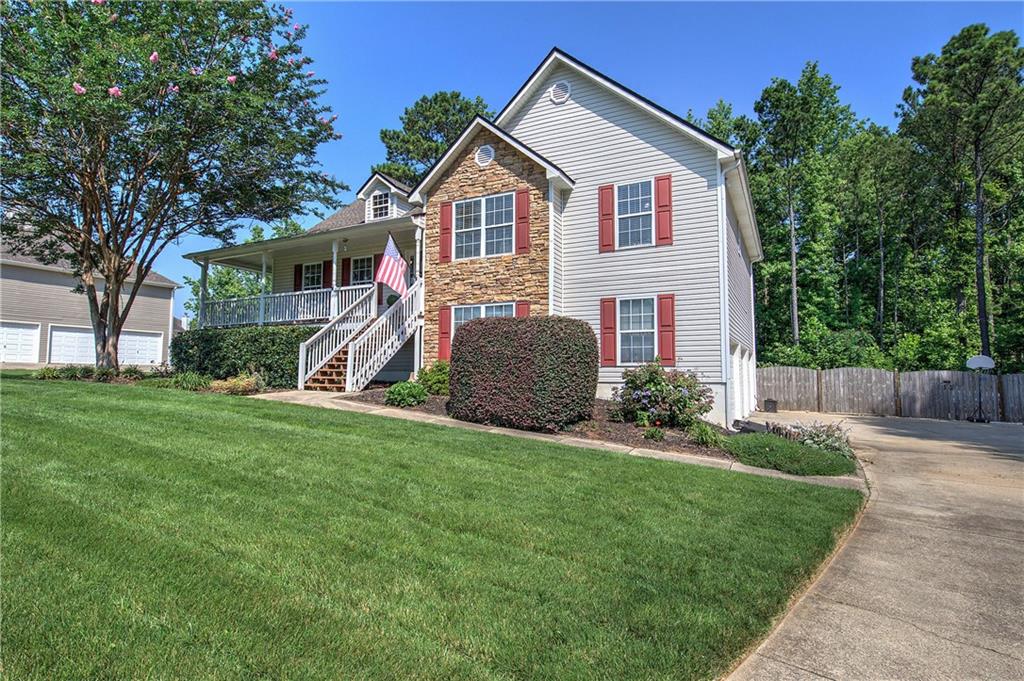 10 Alexandria Lane