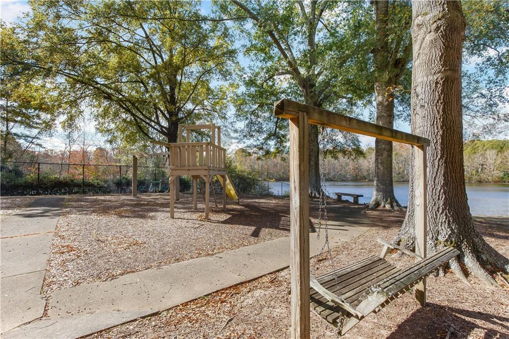 Willow Run - Residential