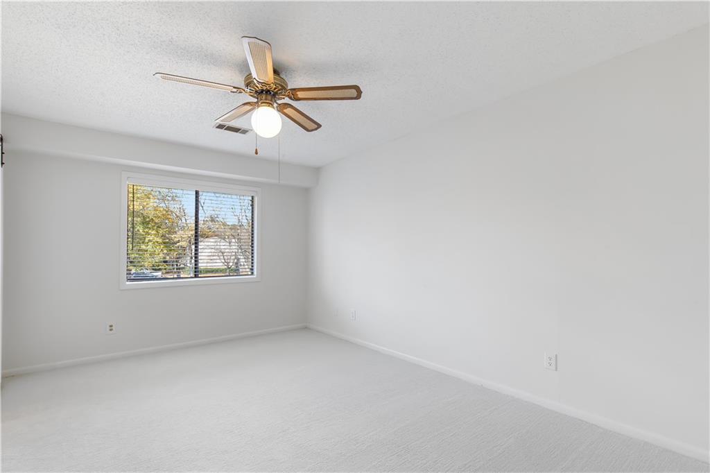 Willow Run - Residential