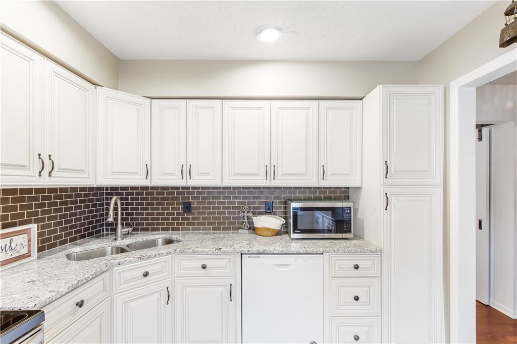 Willow Run - Residential