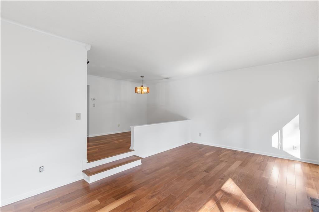 Willow Run - Residential