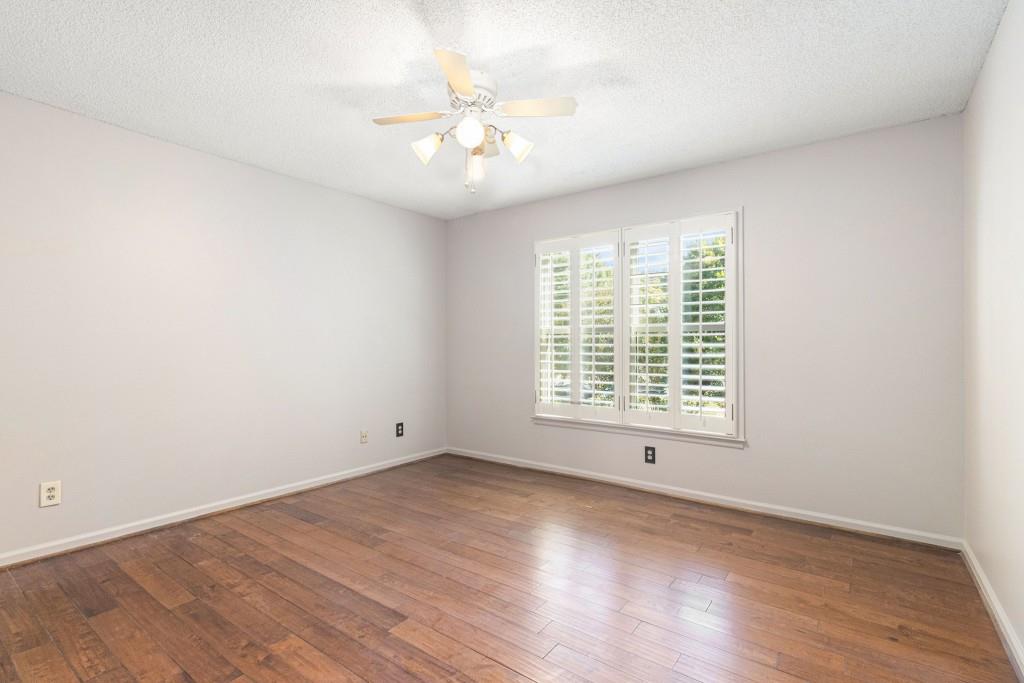 Riverwalk - Residential