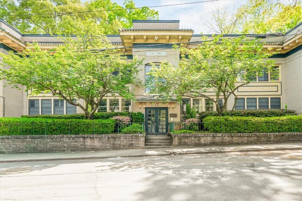 679 Durant Place NE H