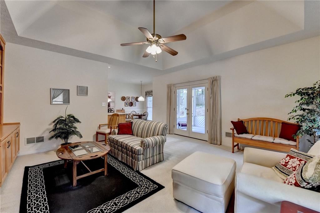 3003 Heavenly Lane, Snellville, Georgia image 36