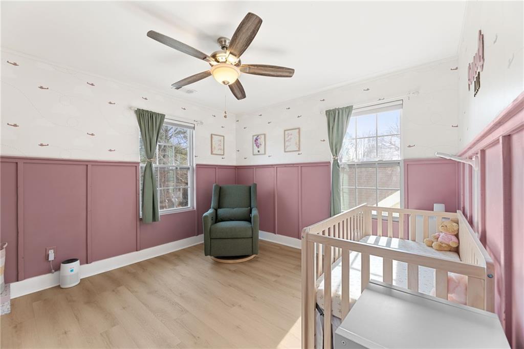 221 Laurel Avenue SW