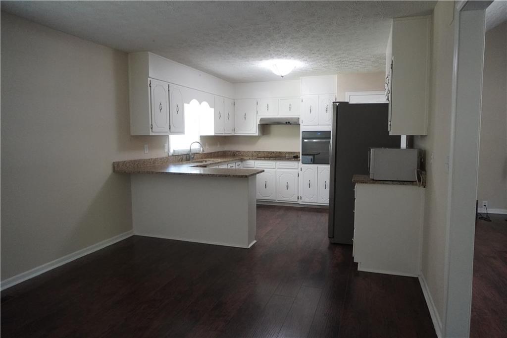 12 Northside Avenue