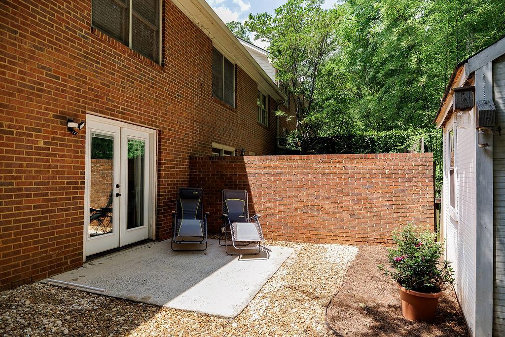 220 Eaglewood Court