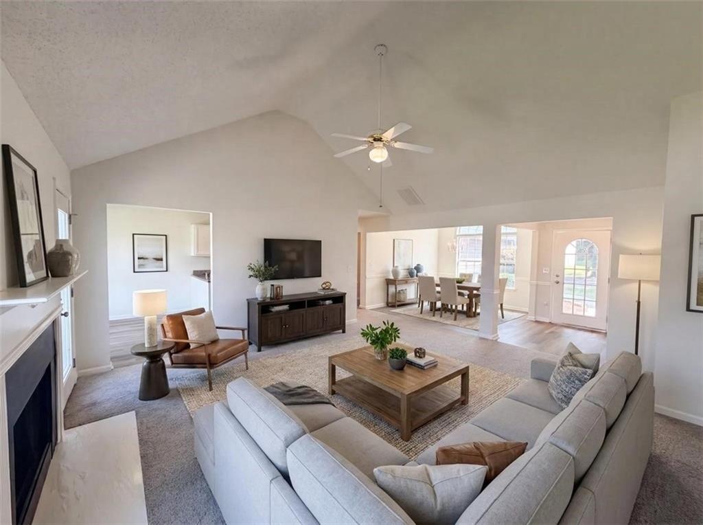 4418 Persian Court