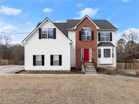 A home in Flowery Branch