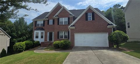 Homes For Sale - 3811 Roxfield Drive<br/> Buford, GA 30518