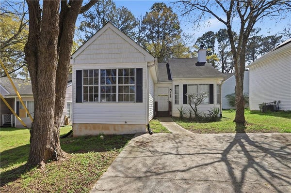627 SANDYS LN SE, ATLANTA, GA 30354 - Image a042fcce7c9ad3c6bc48ced94bde0479/2467832595