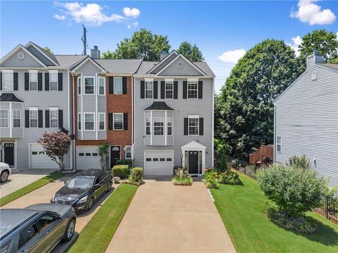 Townhouse For Sale - 1628 Indian Way<br/> Cumming, GA 30040