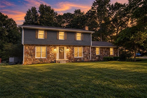 3655 SUGAR CREEK LN SE, CONYERS, GA 30094 - Image a04433a8712ab99efbf74c0df4b804c2/1637415724